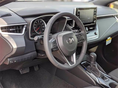 2021 Toyota Corolla Hatchback SE