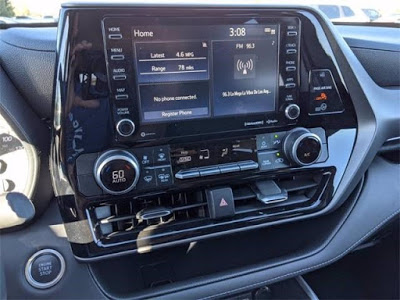 2021 Toyota Highlander LE