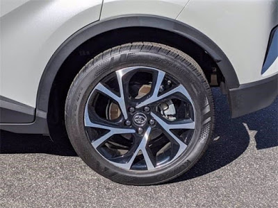 2018 Toyota C-HR XLE