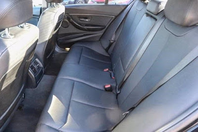 2017 BMW 3 Series 320i