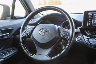 2018 Toyota C-HR XLE