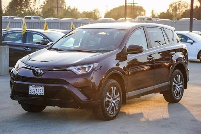 2018 Toyota RAV4 LE
