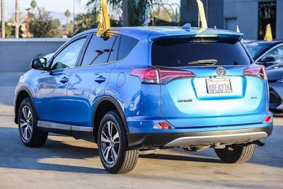 2018 Toyota RAV4 XLE